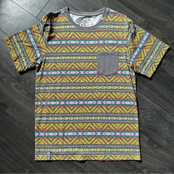 LRG tribal pattern shirt - Picture 1 of 2